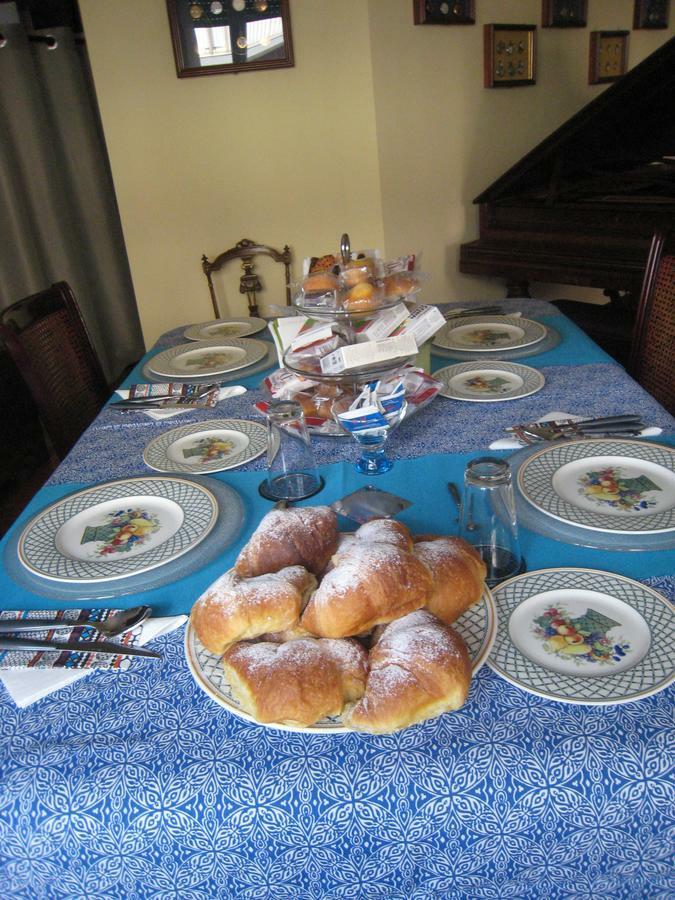 Dimora Tafuri Bed & Breakfast Salerno Luaran gambar